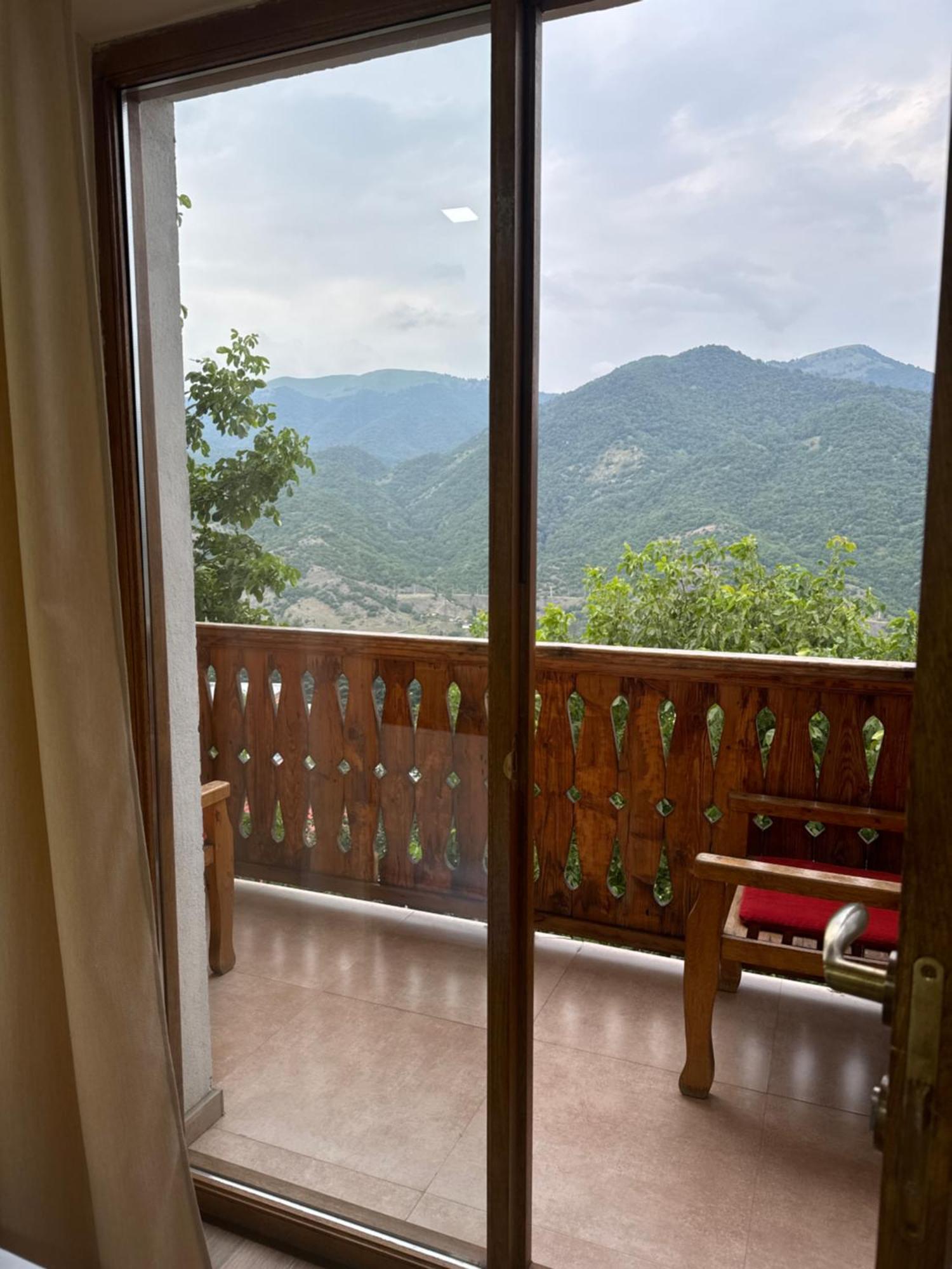 Verin Tun Dilijan Luaran gambar