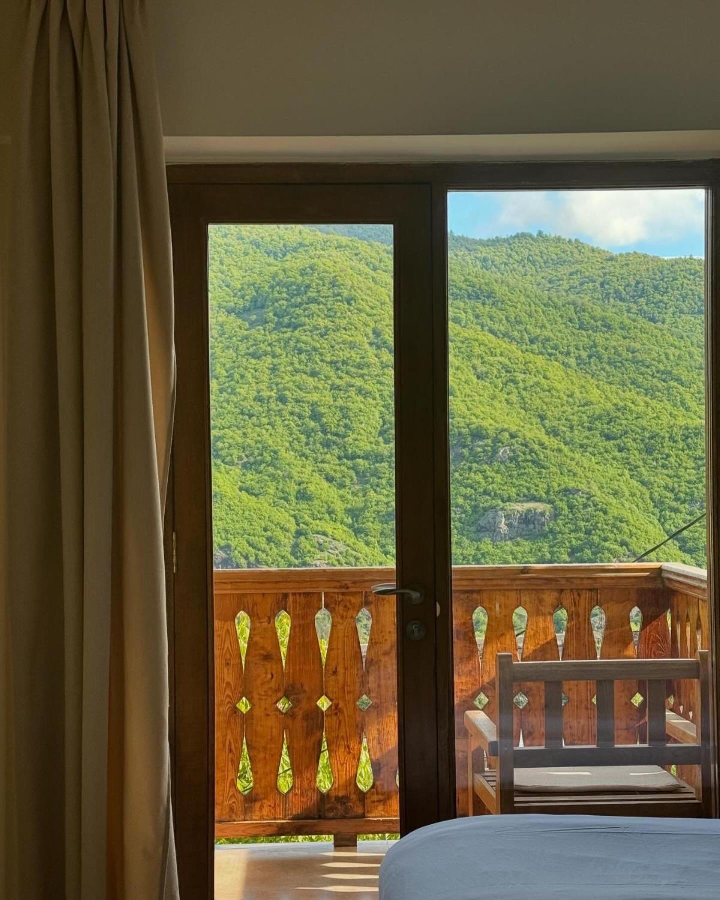 Verin Tun Dilijan Luaran gambar